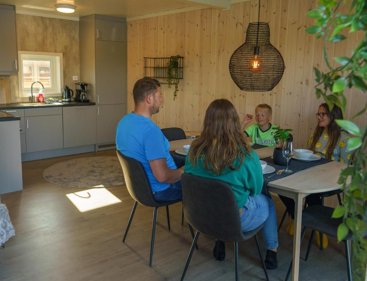 Lilleeideholmen Sjohusutleie Apartman Haug Kültér fotó